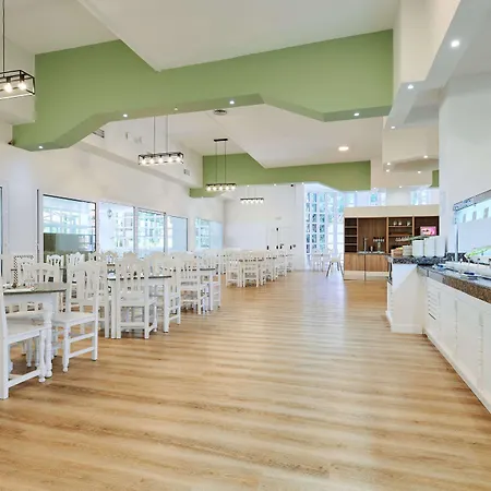 호텔 Aluasun Park 마르베야