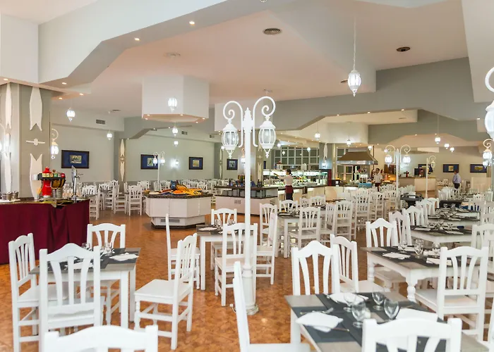 Отель Aluasun Park Марбелья